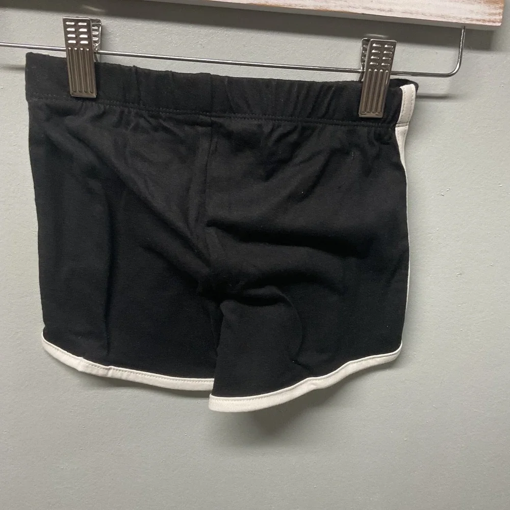 The Childrens Place Girls Black Dolphin Shorts White Trim Size 4T